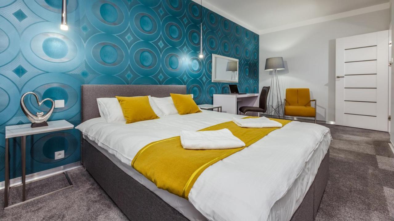 Apartamenty Homely Place Centrum - Stary Rynek - Parking Poznań Buitenkant foto