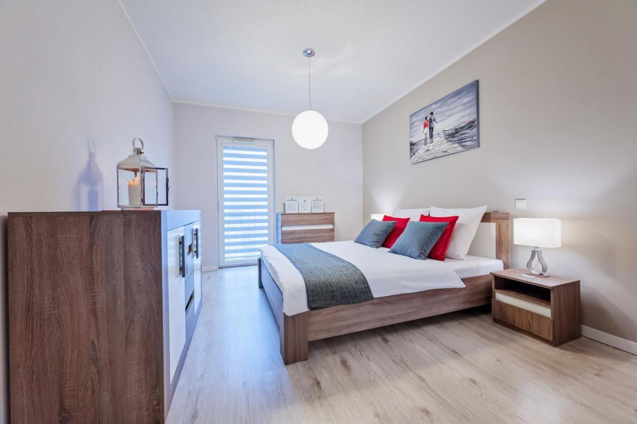 Apartamenty Homely Place Centrum - Stary Rynek - Parking Poznań Buitenkant foto